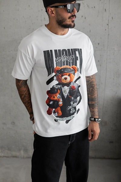 Стильная футболка с медведем